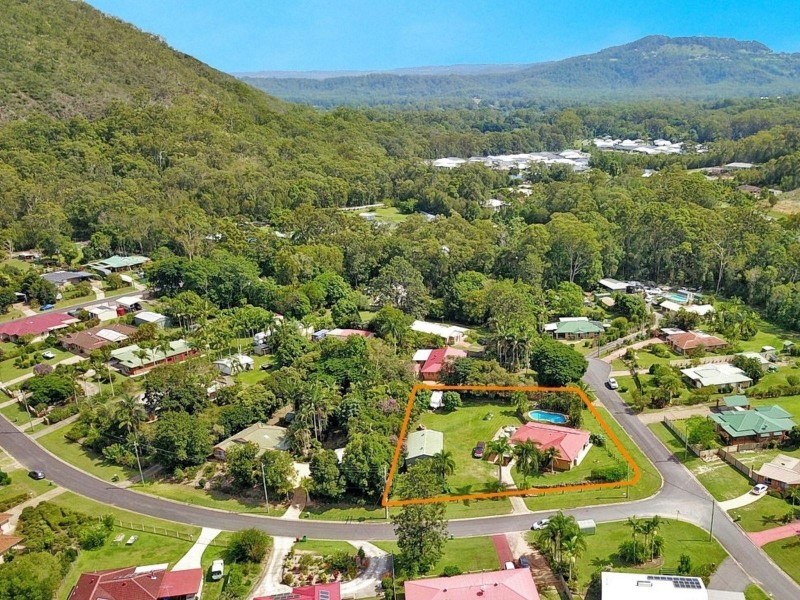 1 Georgina Place, Beerwah QLD 4519