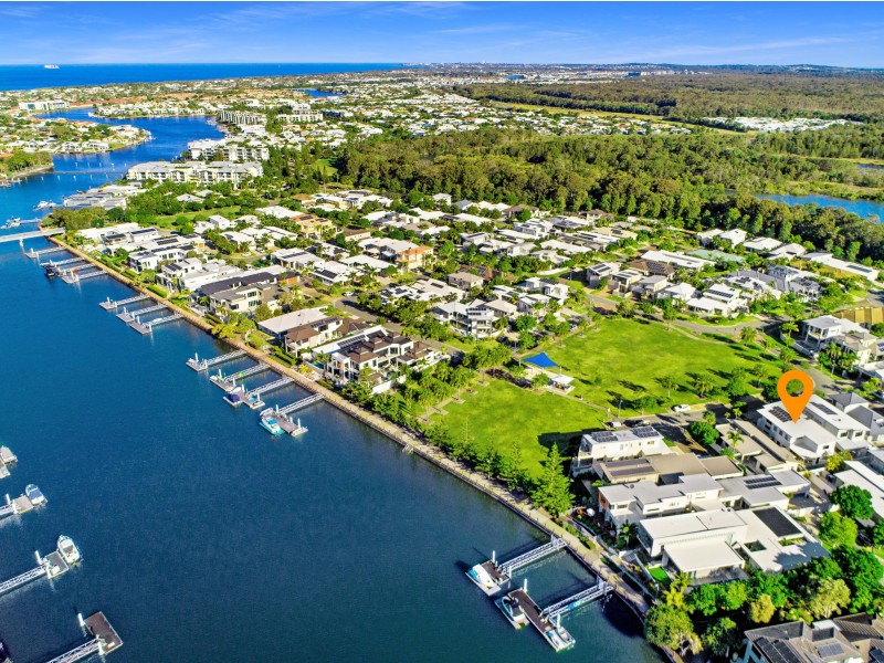 15 Cocos Court, Kawana Island QLD 4575