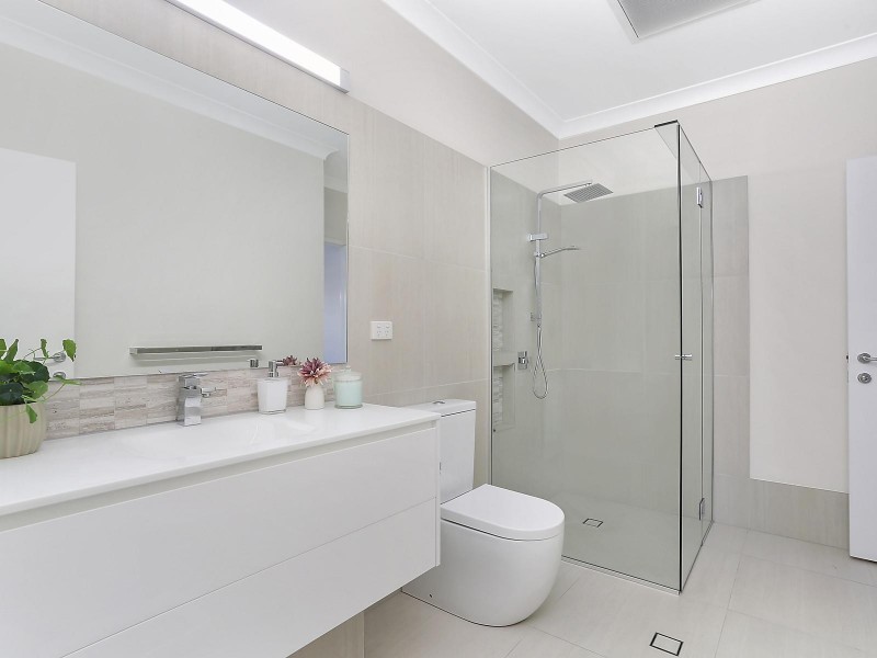 127/2 Grand Parade, Kawana Island QLD 4575