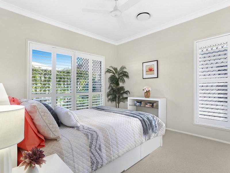 127/2 Grand Parade, Kawana Island QLD 4575