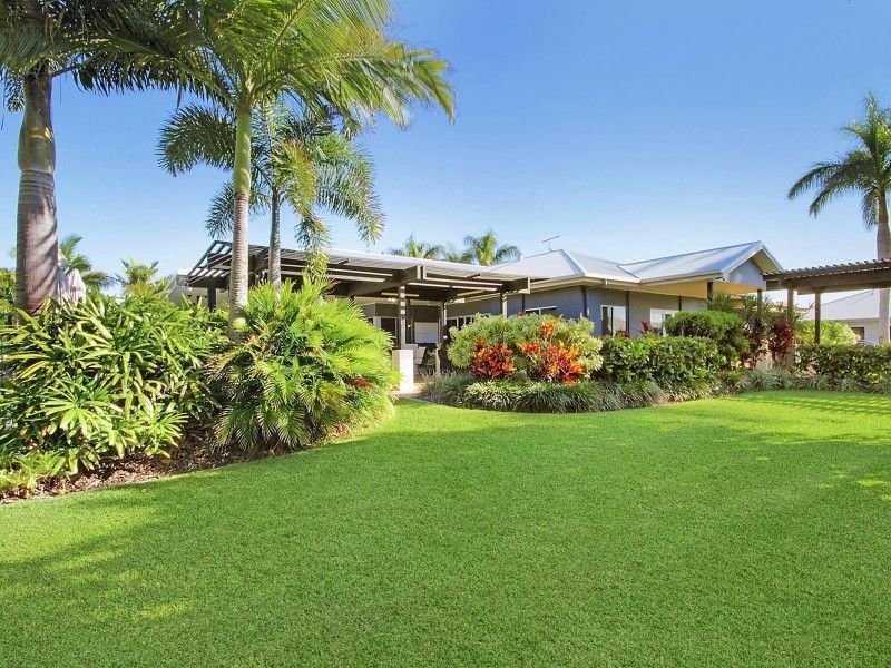 127/2 Grand Parade, Kawana Island QLD 4575