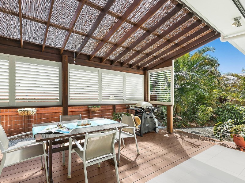 8 Creek View Place, Pelican Waters QLD 4551