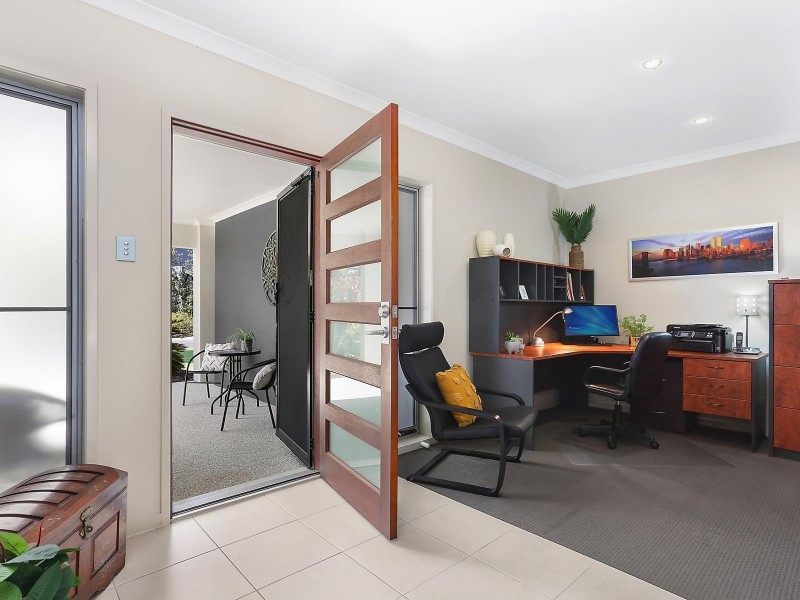 14 Headland Drive, Birtinya QLD 4575
