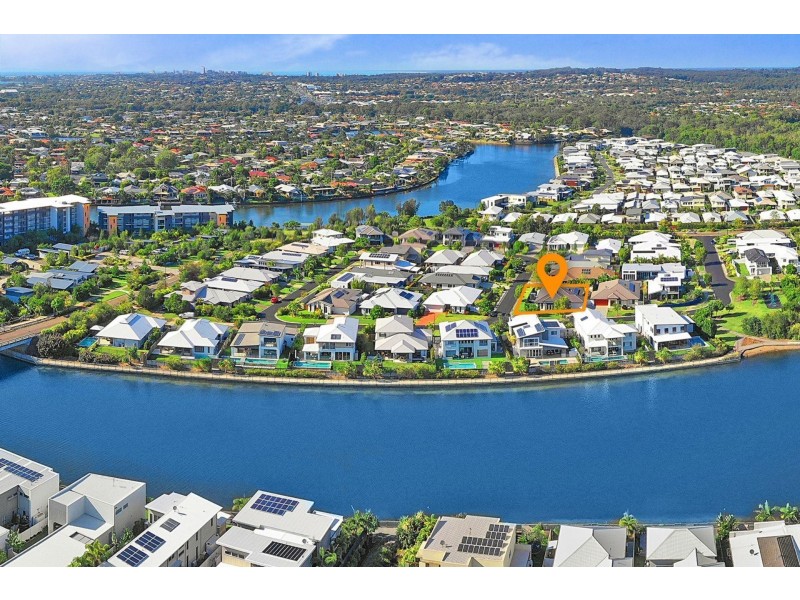 14 Headland Drive, Birtinya QLD 4575