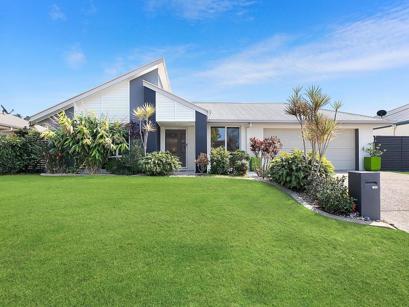 44 Sovereign Circuit, Pelican Waters QLD 4551