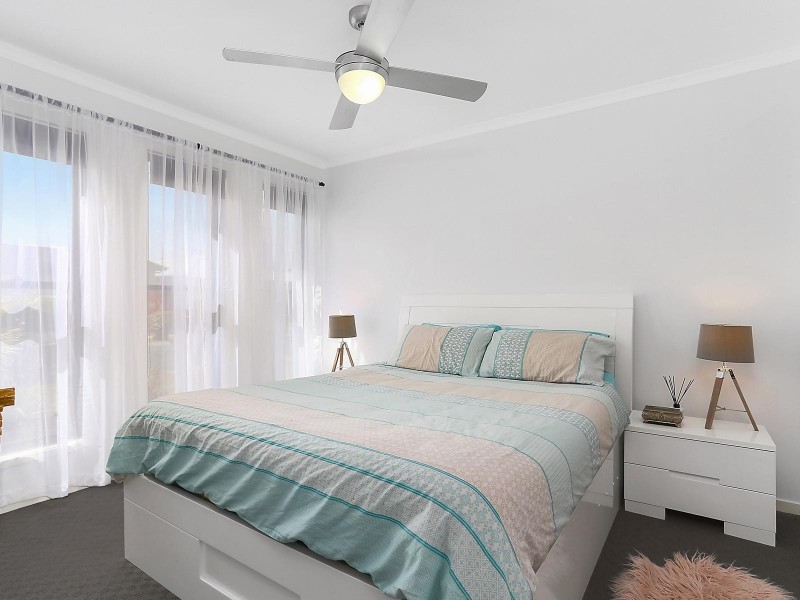 37 Meredith Crescent, Caloundra West QLD 4551