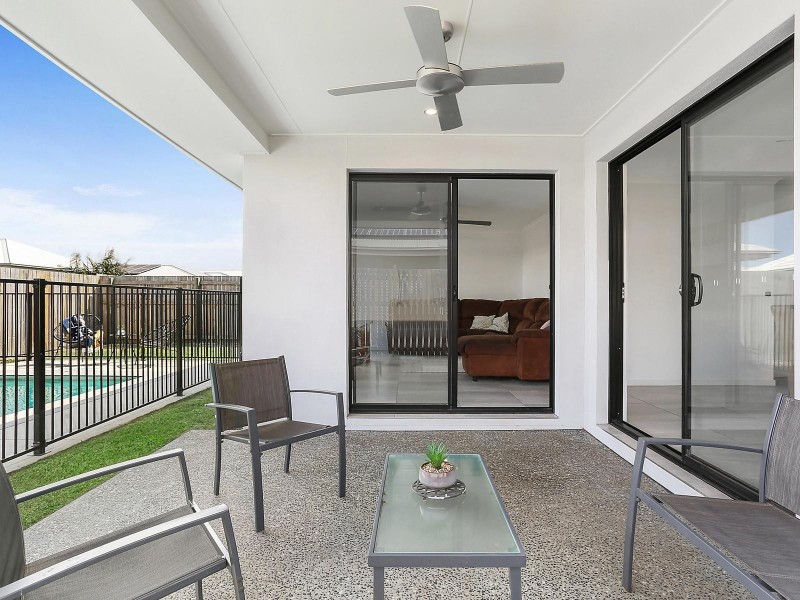 37 Meredith Crescent, Caloundra West QLD 4551