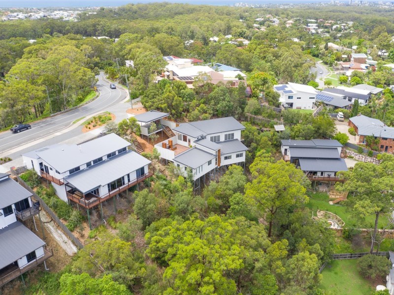 80 Sugar Bag Road, Little Mountain QLD 4551