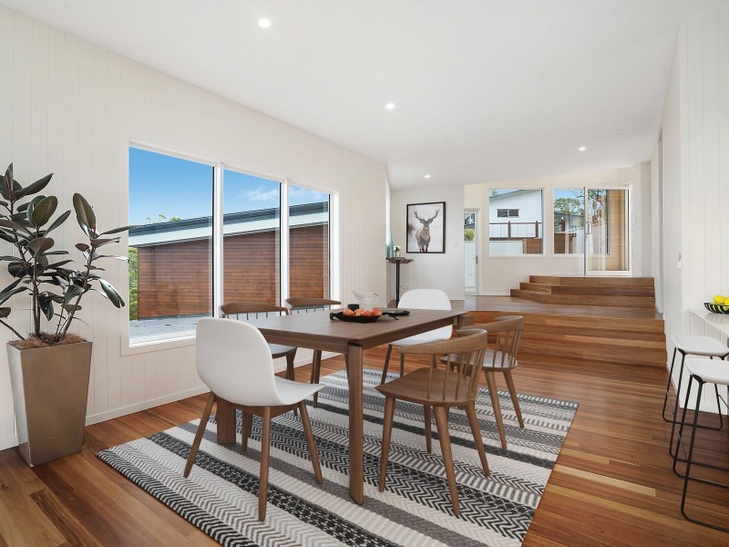 80 Sugar Bag Road, Little Mountain QLD 4551