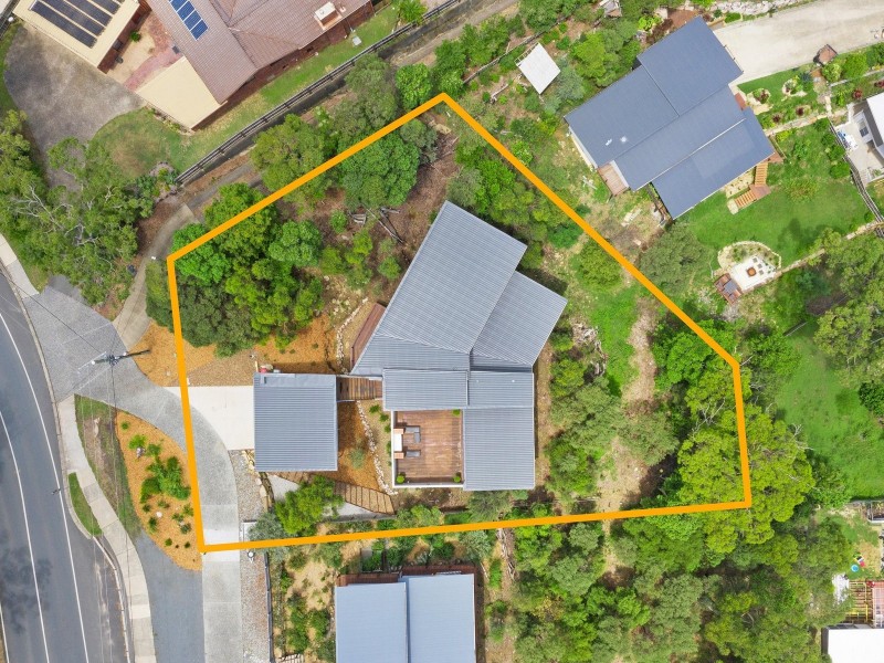 80 Sugar Bag Road, Little Mountain QLD 4551