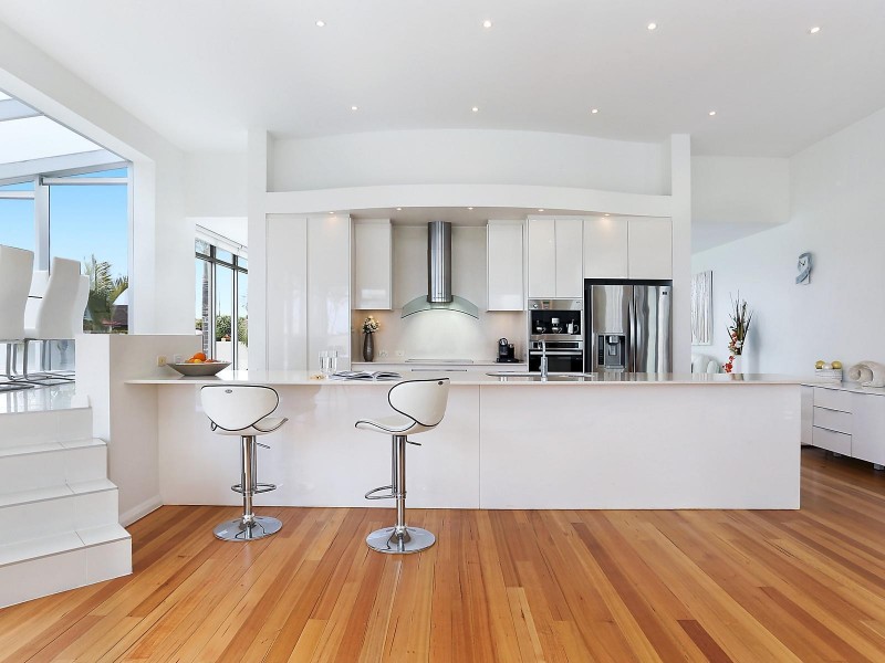 2 Hartley Crescent, Pelican Waters QLD 4551