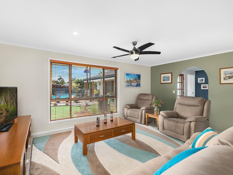 34 Karunda Street, Wurtulla QLD 4575