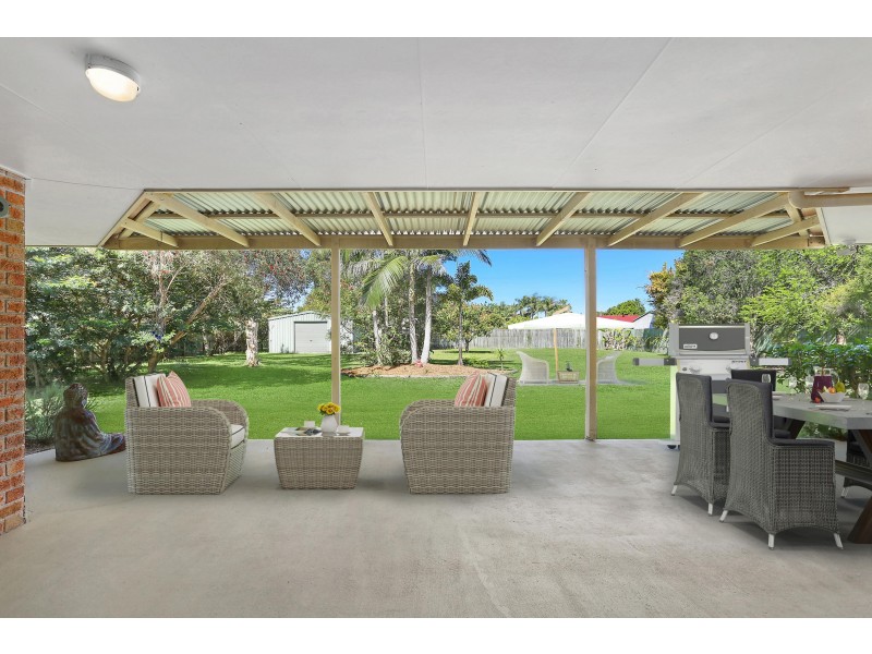 15 Bottlebrush Place, Little Mountain QLD 4551