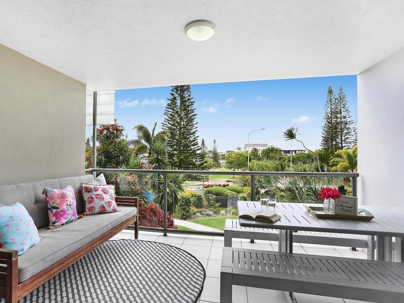 26/4 Grand Parade, Kawana Island QLD 4575