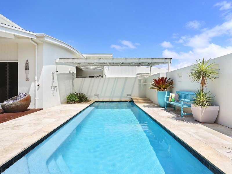 5 Tripcony Court, Pelican Waters QLD 4551