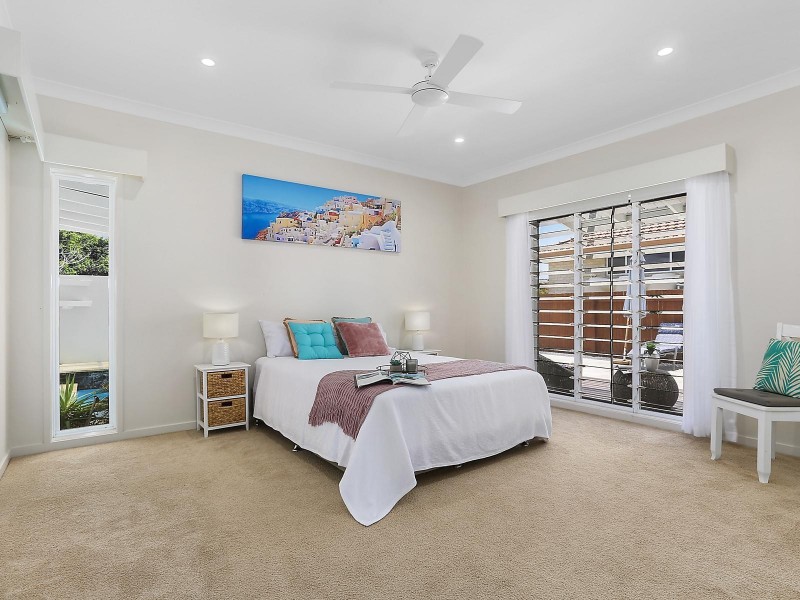 5 Tripcony Court, Pelican Waters QLD 4551