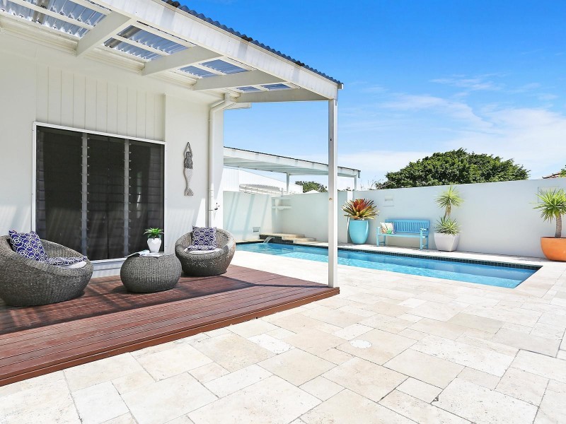 5 Tripcony Court, Pelican Waters QLD 4551