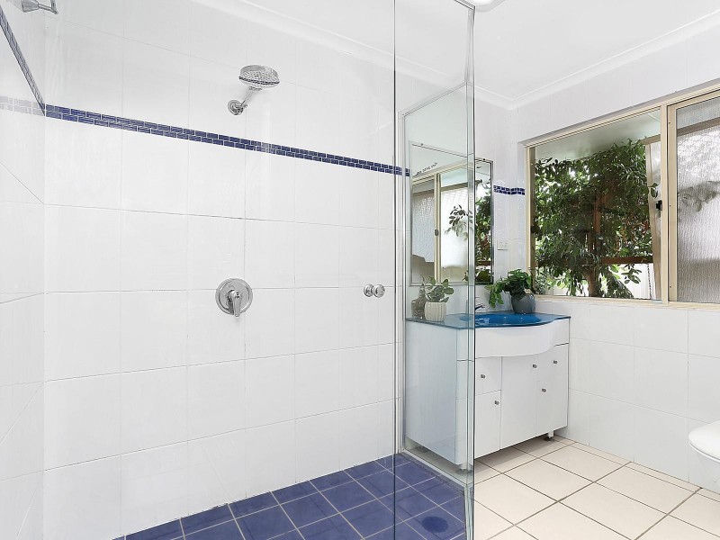 8 Regatta Boulevard, Wurtulla QLD 4575