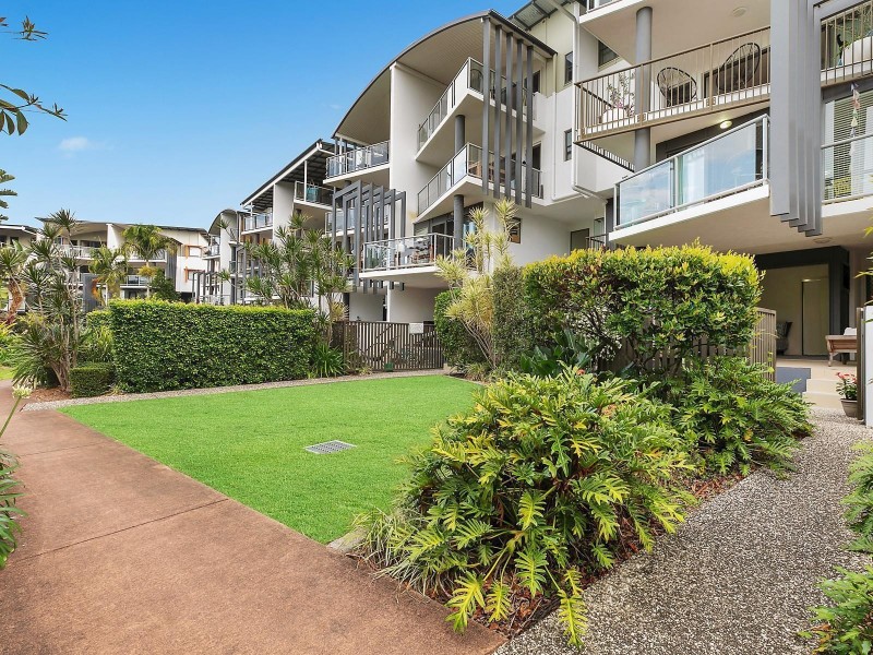 16/10 Grand Parade, Kawana Island QLD 4575