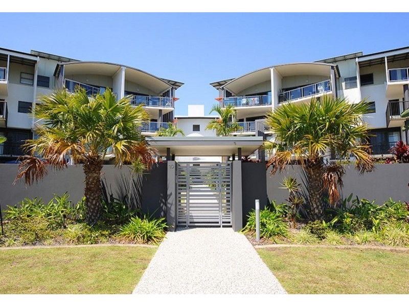 16/10 Grand Parade, Kawana Island QLD 4575