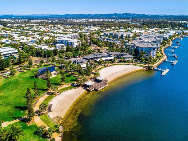 16/10 Grand Parade, Kawana Island QLD 4575