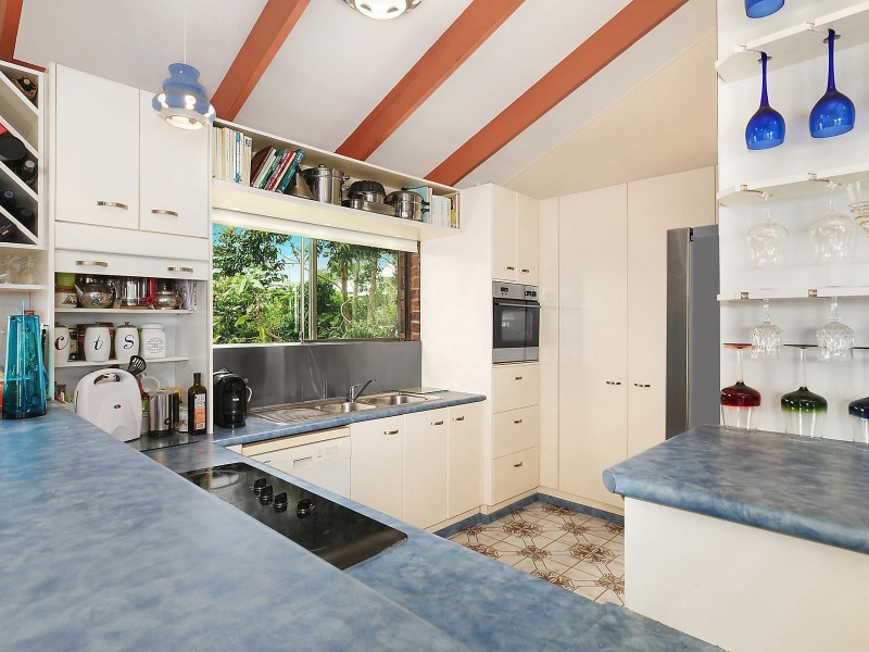 11 Banksia Street, Shelly Beach QLD 4551