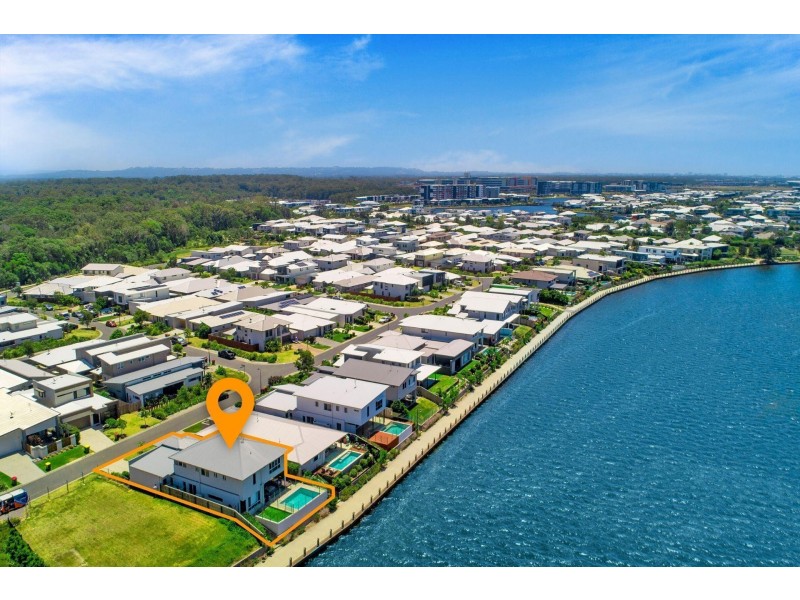 45 Waterway Drive, Birtinya QLD 4575