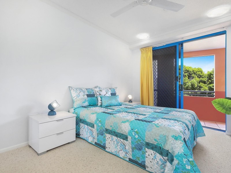 11/1 Raleigh Street, Golden Beach QLD 4551