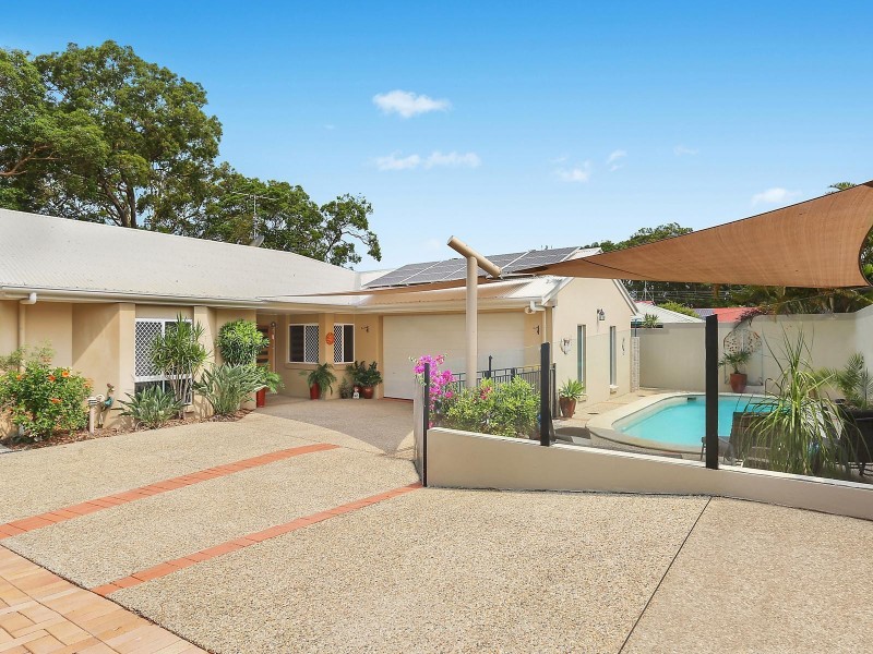 19 Ninderry Close, Battery Hill QLD 4551