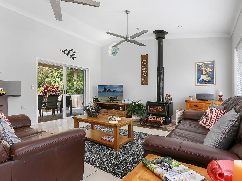 19 Ninderry Close, Battery Hill QLD 4551