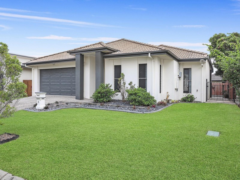 5 Northbrook Street, Caloundra West QLD 4551