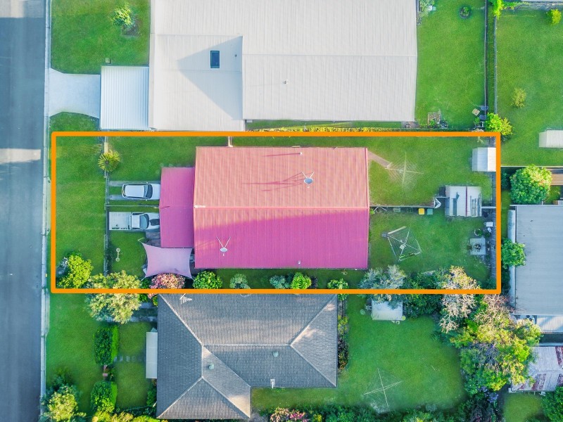 12 Palmer Avenue, Golden Beach QLD 4551
