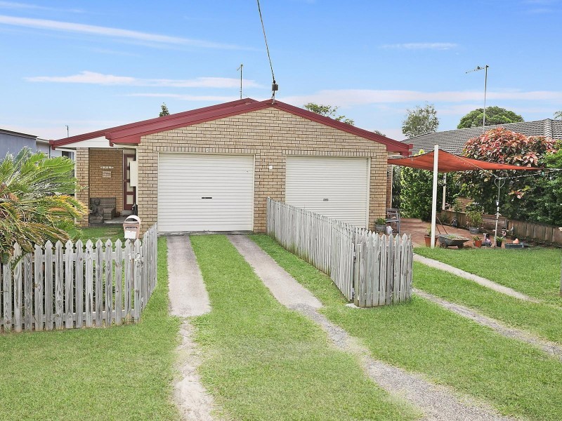 12 Palmer Avenue, Golden Beach QLD 4551