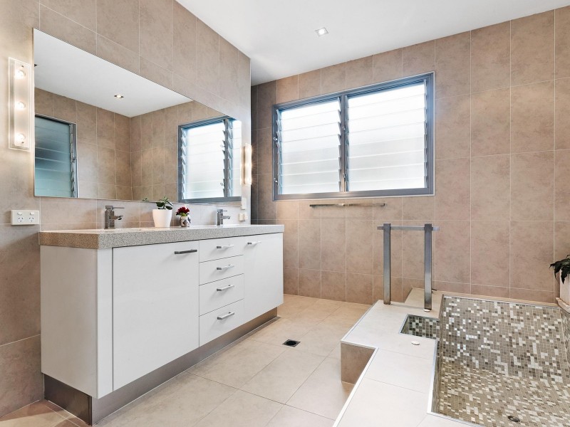 20 Scartree Street, Pelican Waters QLD 4551