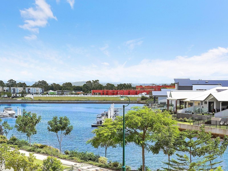 39 Marina View Drive, Pelican Waters QLD 4551