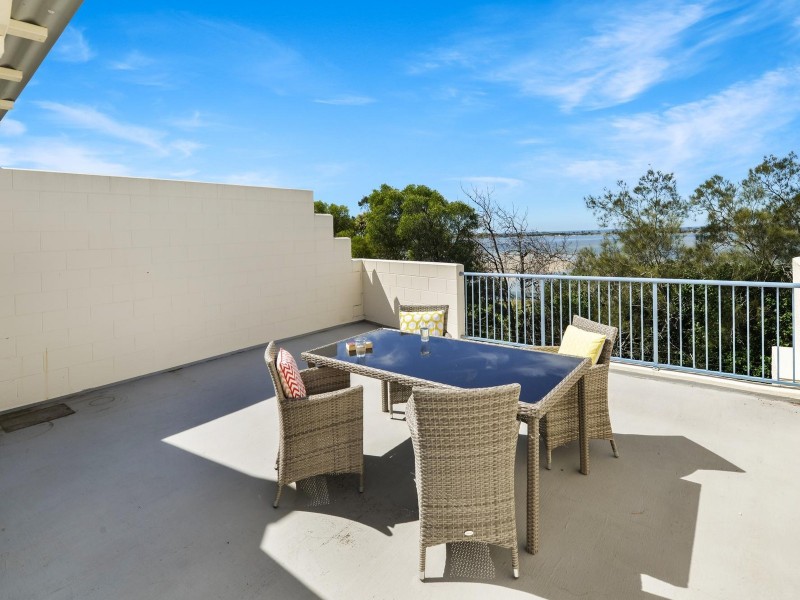 17/101 Esplanade, Golden Beach QLD 4551
