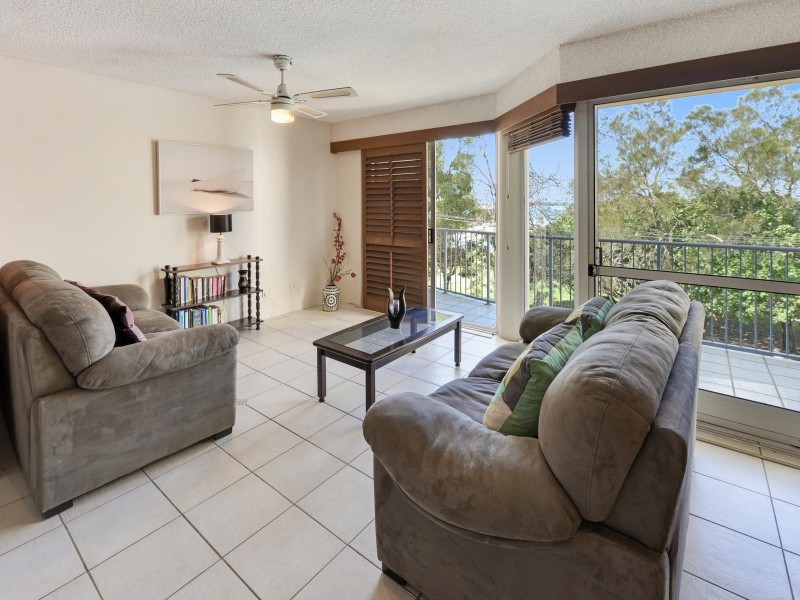 17/101 Esplanade, Golden Beach QLD 4551