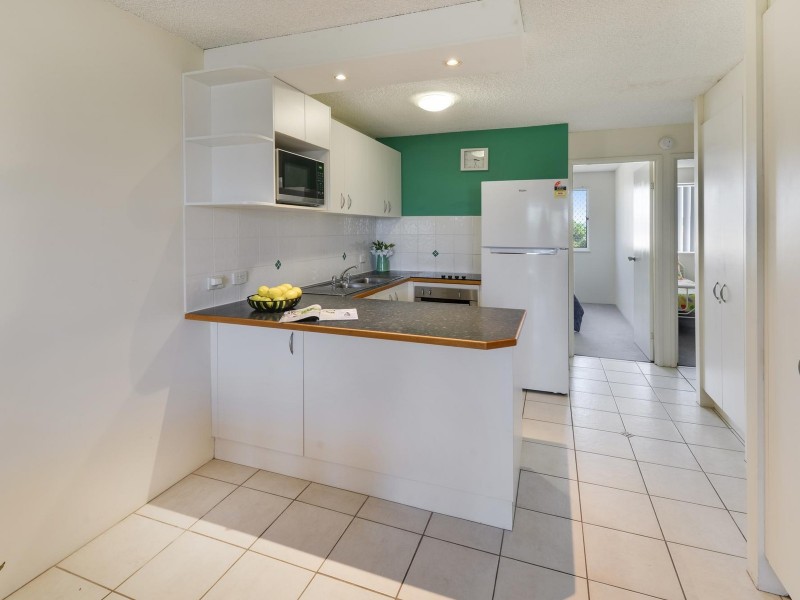 17/101 Esplanade, Golden Beach QLD 4551