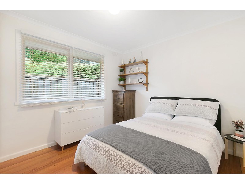 4 Edith Avenue, Croydon VIC 3136