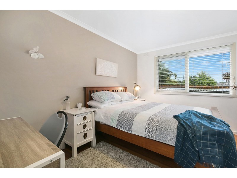 4 Edith Avenue, Croydon VIC 3136