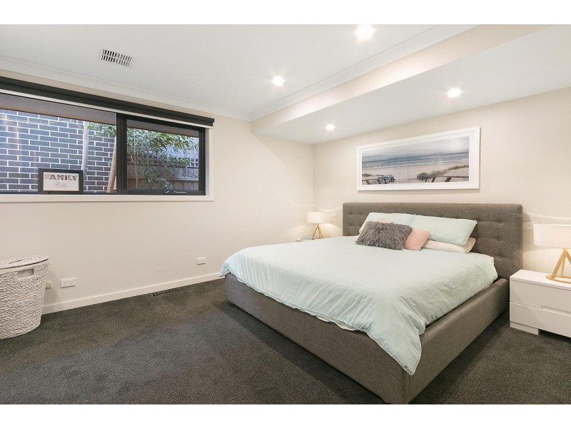 1/12 Fitzgerald Street, Ringwood East VIC 3135