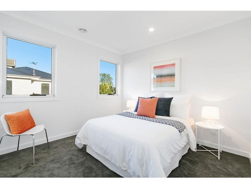 3A Clare Street, Croydon South VIC 3136