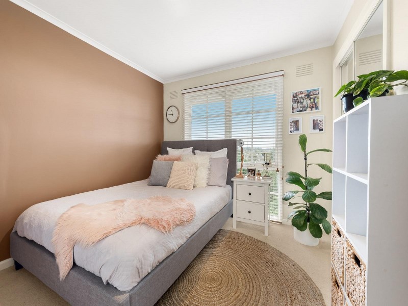 17 Alawara Drive, Mooroolbark VIC 3138