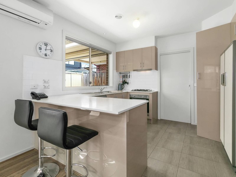 3/112 Maroondah Highway, Croydon VIC 3136