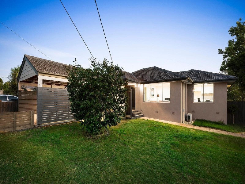 27 Thomas Street, Croydon South VIC 3136