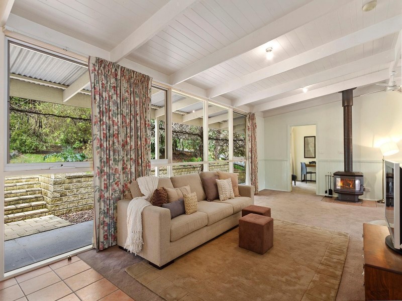 12 Milleara Street, The Basin VIC 3154