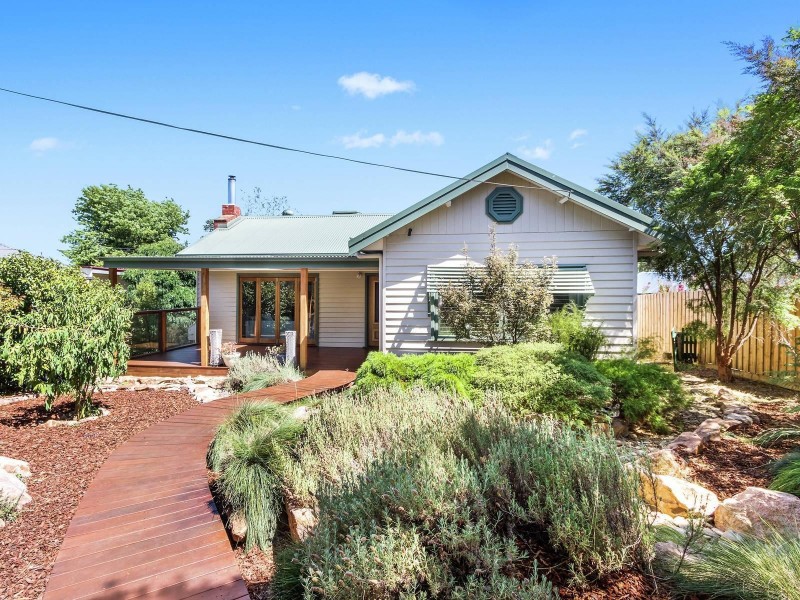 5 Donald Street, Croydon VIC 3136