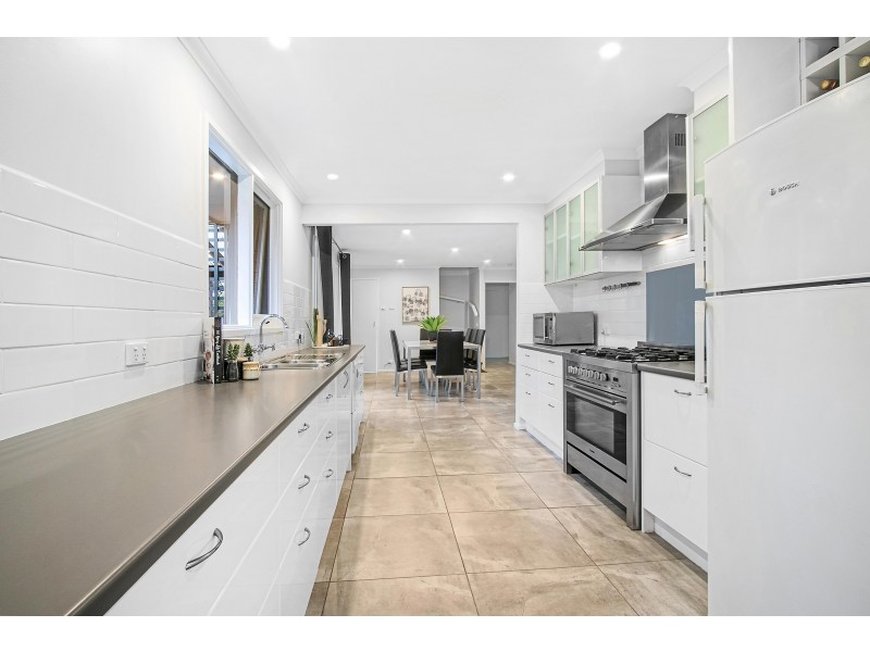 17 Jesmond Road, Croydon VIC 3136