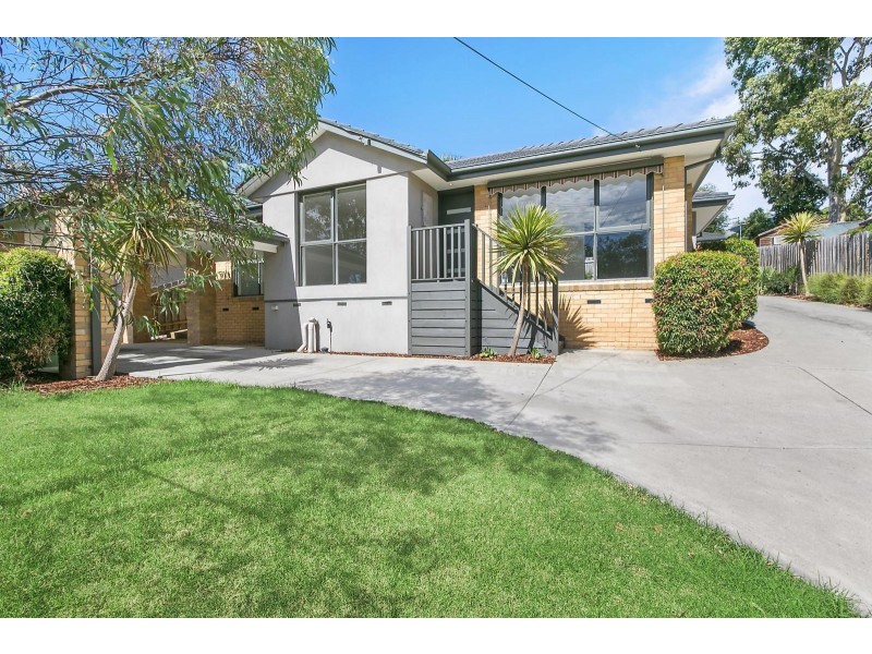 60 Cardigan Road, Mooroolbark VIC 3138