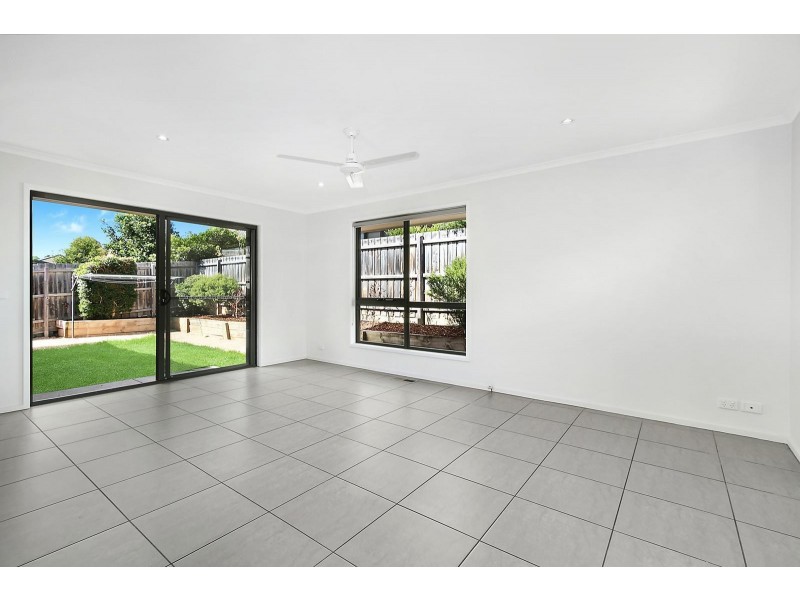 60 Cardigan Road, Mooroolbark VIC 3138